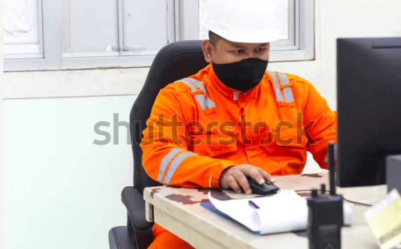 Team planning safety measures for safety officer jobs in Dubai with NEBOSH IGC.